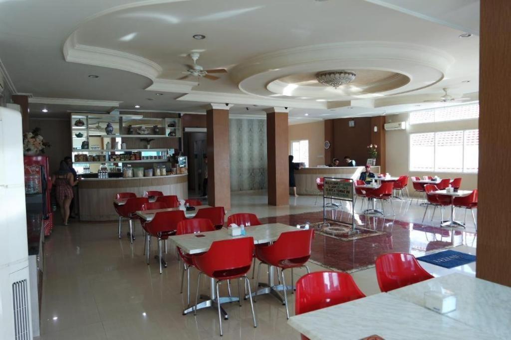 Hotel Sulawesi Gorontalo Surabaia Exterior foto